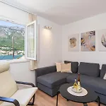 Gorgeous Apartment In Sustjepan With Wifi Lejlighed