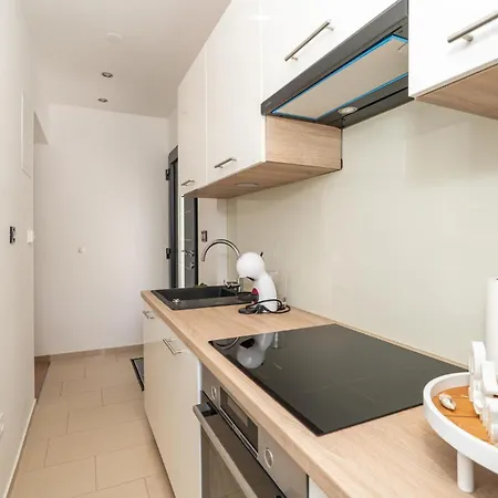 Stunning In Sustjepan *