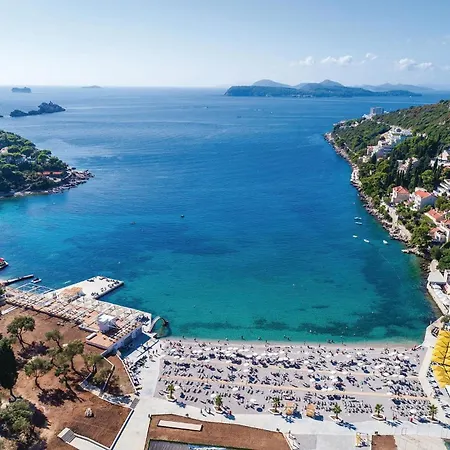 Gorgeous In Sustjepan With Wifi * Ντουμπρόβνικ